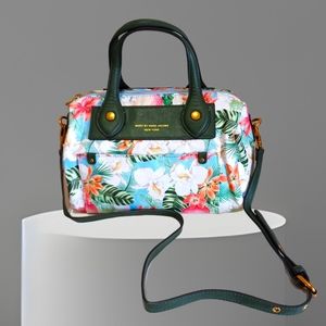 NWOT 🌹 Marc by Marc Jacobs New York Floral Weekender Bag